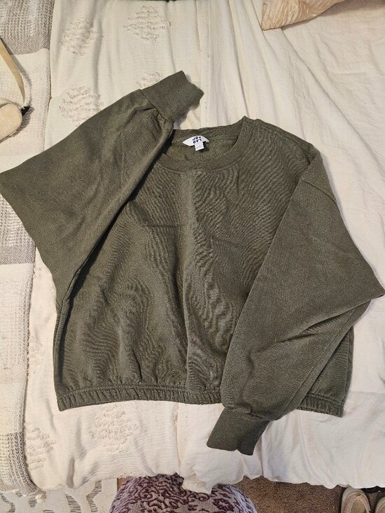 JoyLab Sweaters - Olive Green Joy Lab Sweatshirt